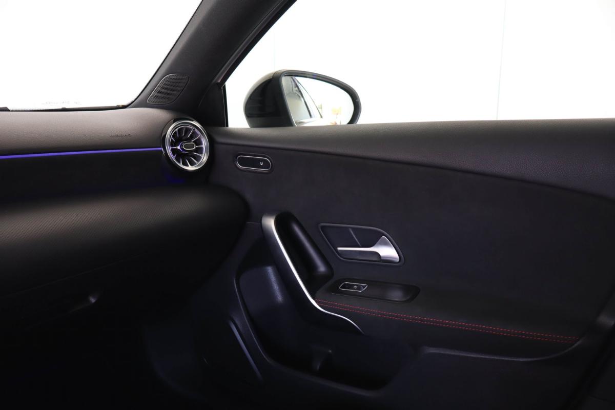 mercedes-benz-classe-a-2023-gasolina-1332cc