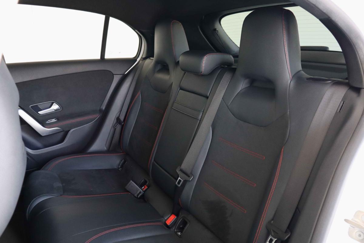 mercedes-benz-classe-a-2023-gasolina-1332cc