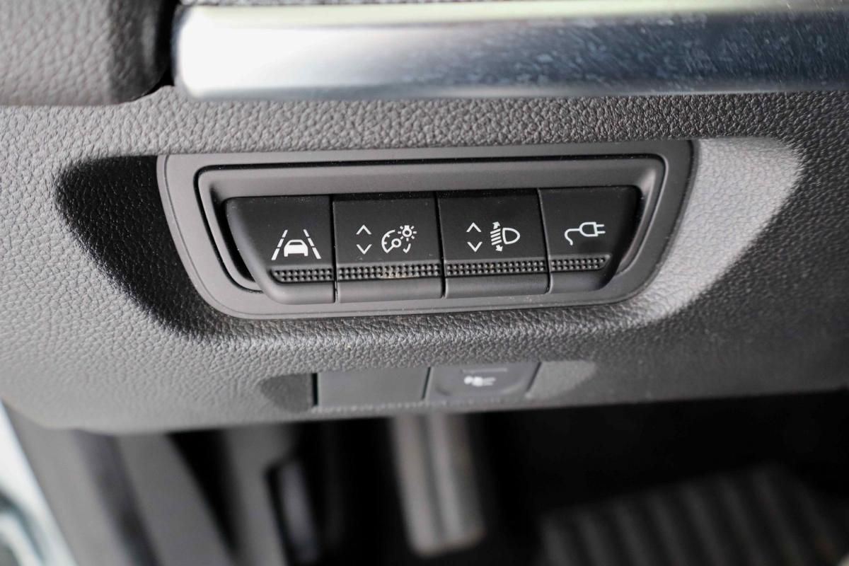 renault-zoe-2021-eletrico-500cc