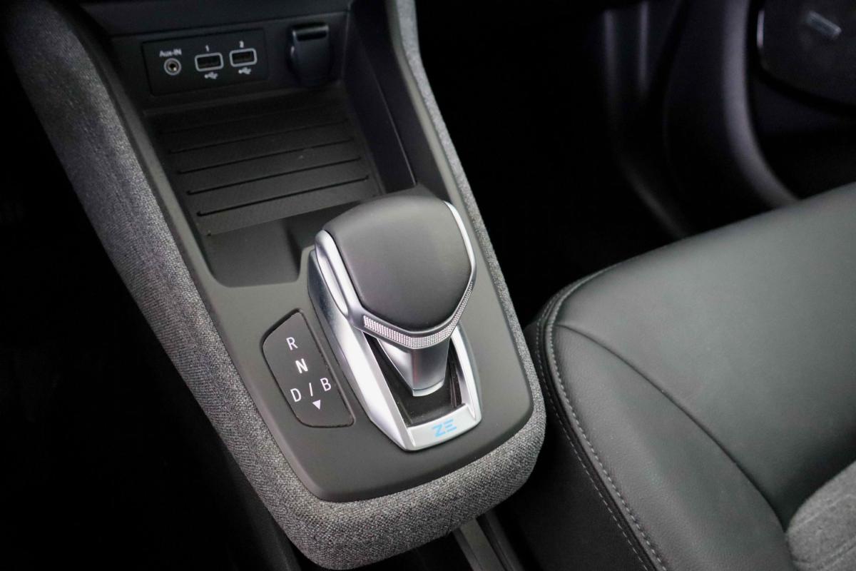 renault-zoe-2021-eletrico-500cc