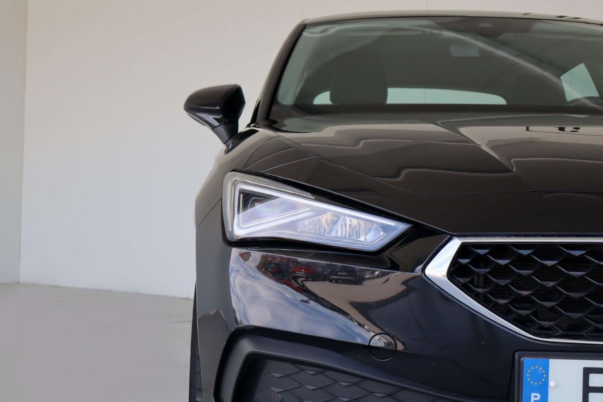 seat-leon-2023-gasolina-999cc