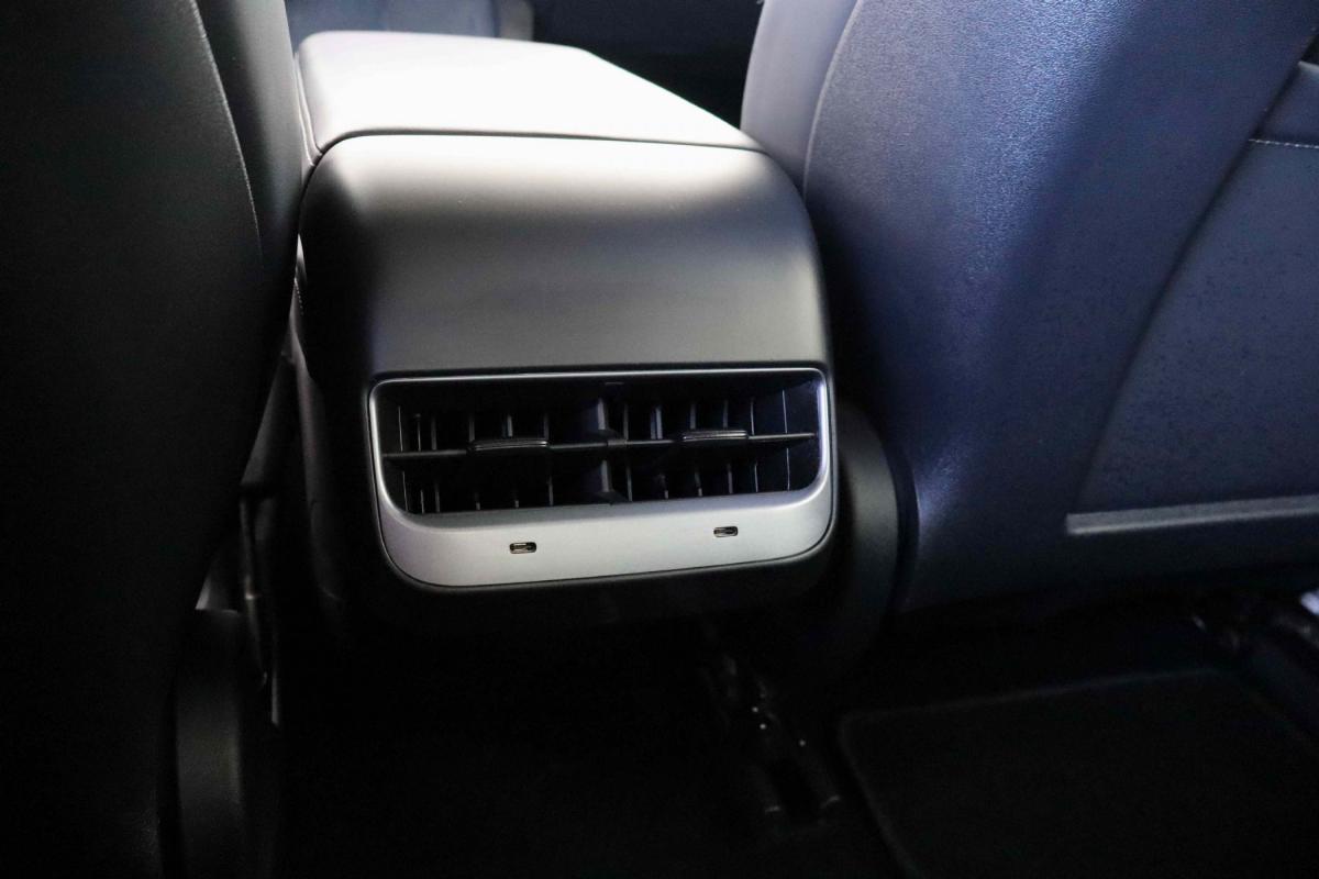 tesla-model-3-2021-eletrico-0cc