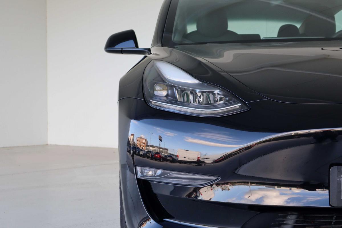 tesla-model-3-2023-eletrico-500cc