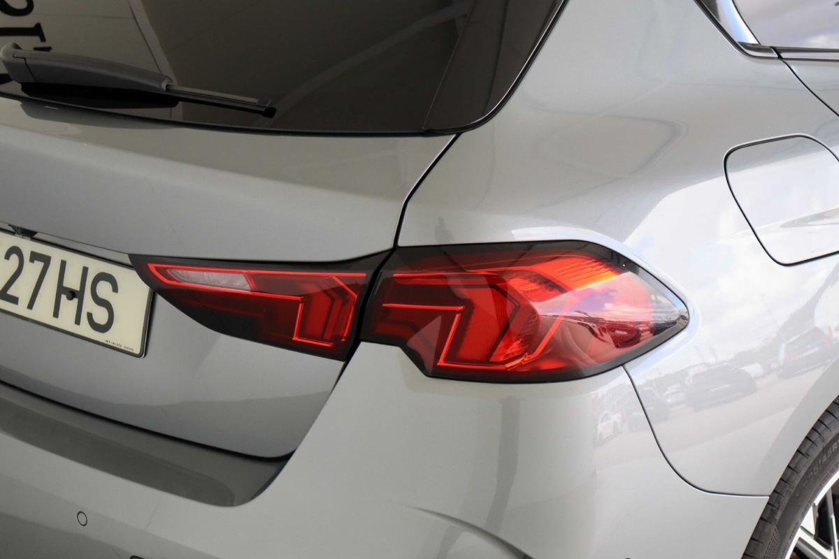bmw-serie-1-2025-gasolina-1499cc