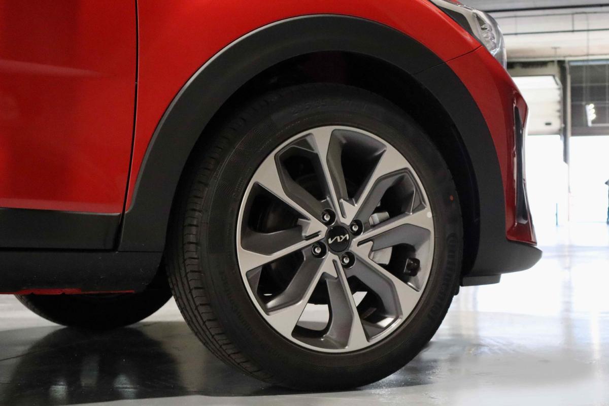 kia-stonic-2025-gasolina-998cc