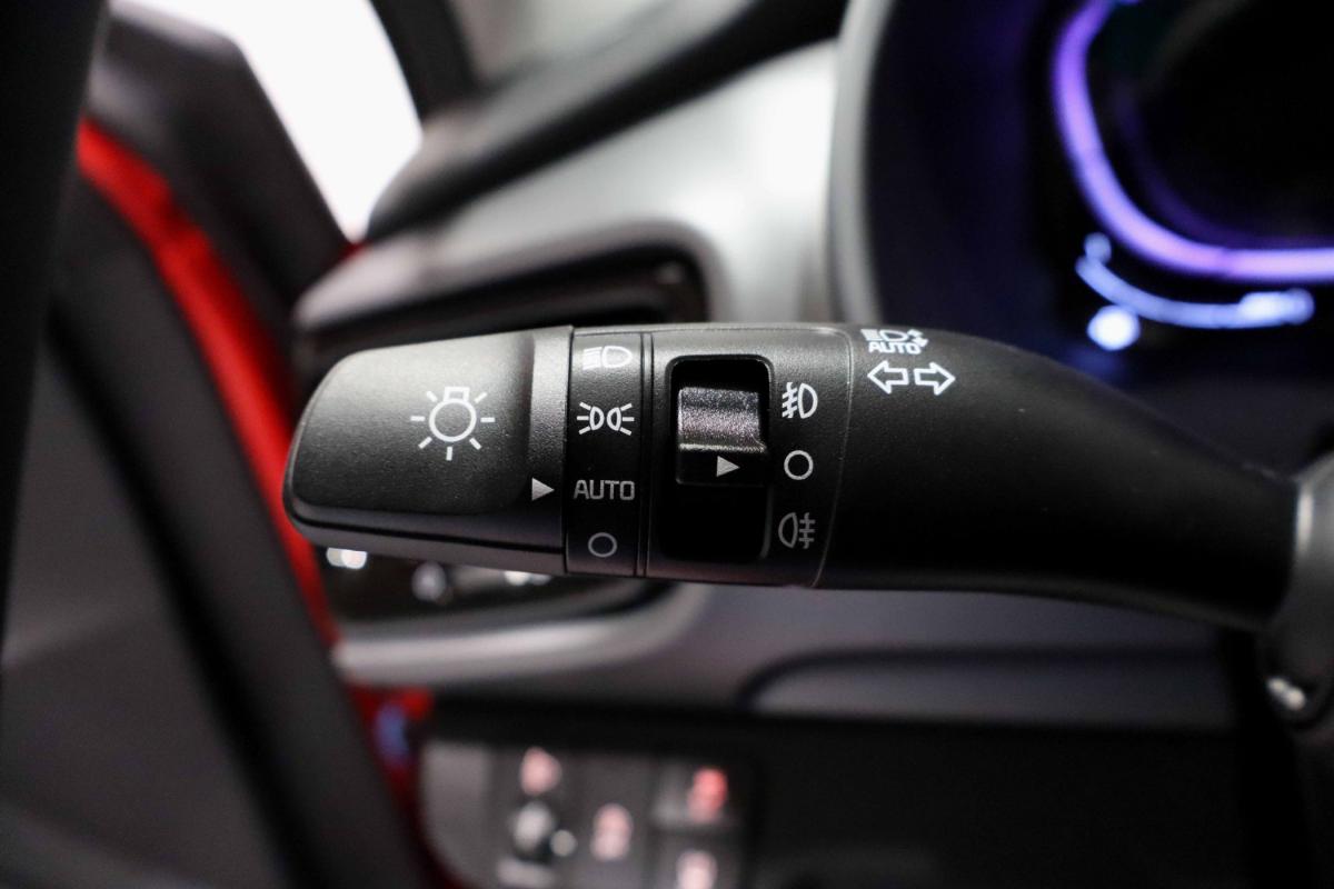 kia-stonic-2025-gasolina-998cc