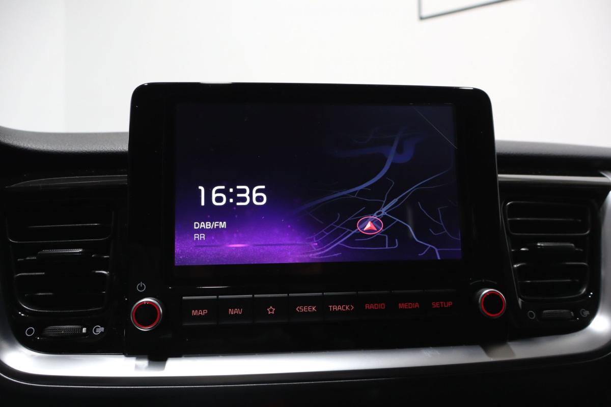 kia-stonic-2025-gasolina-998cc