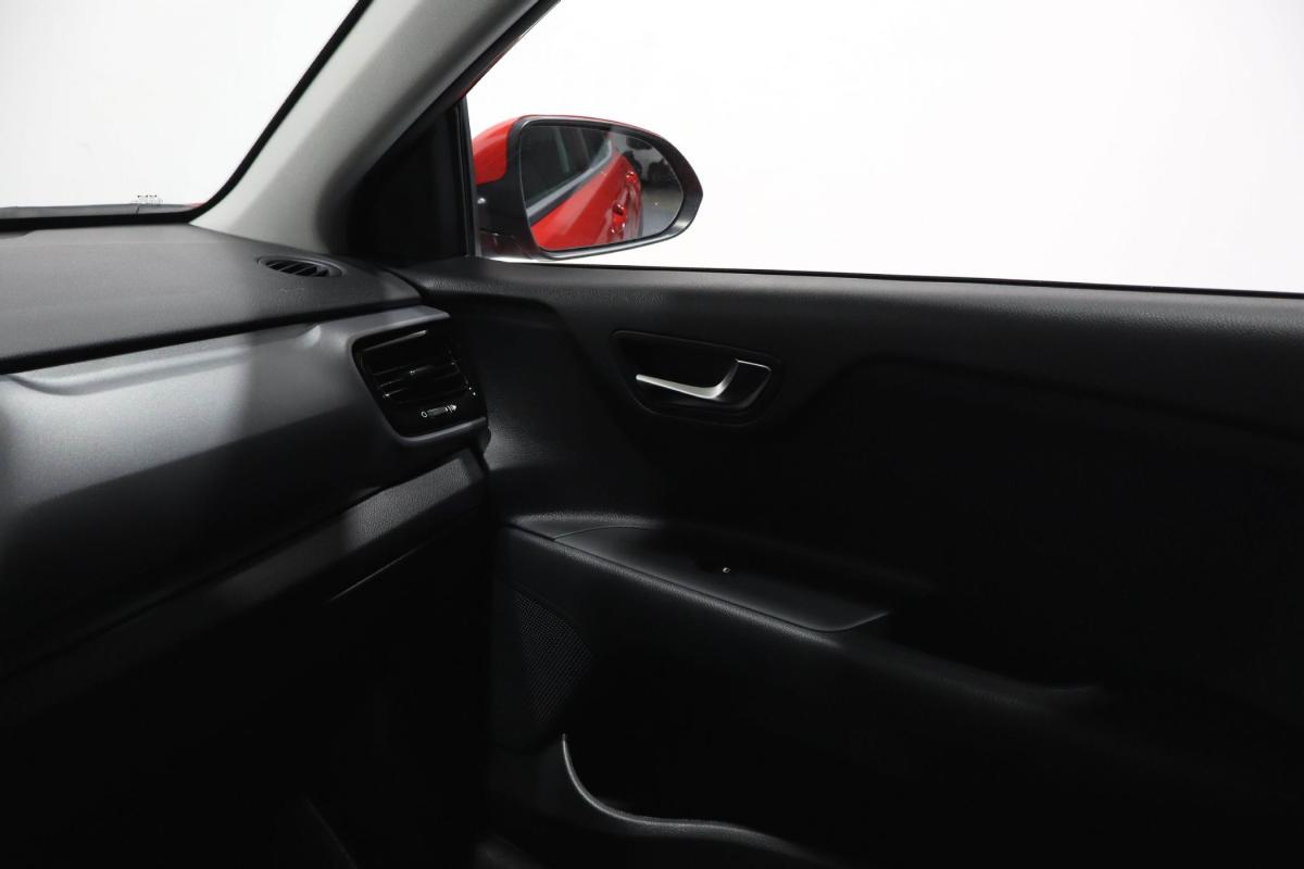 kia-stonic-2025-gasolina-998cc
