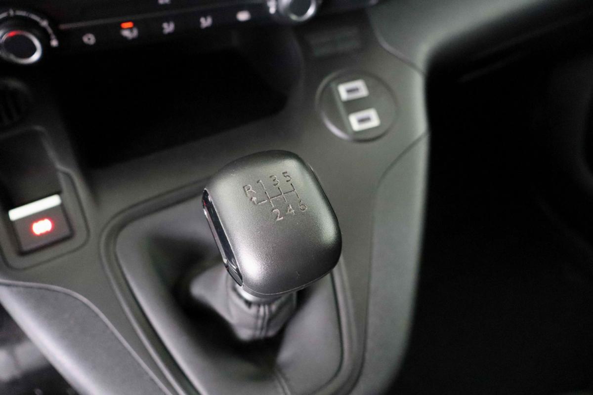opel-combo-2024-diesel-1499cc