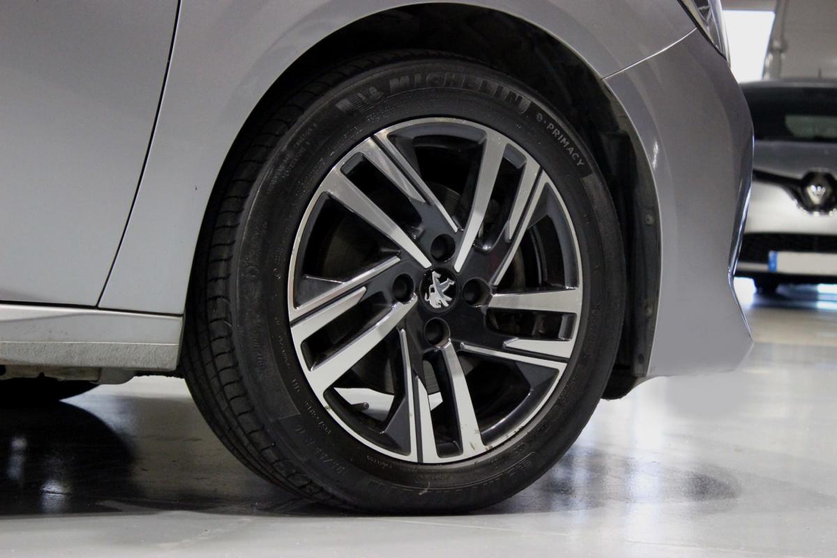 peugeot-208-2023-diesel-1499cc