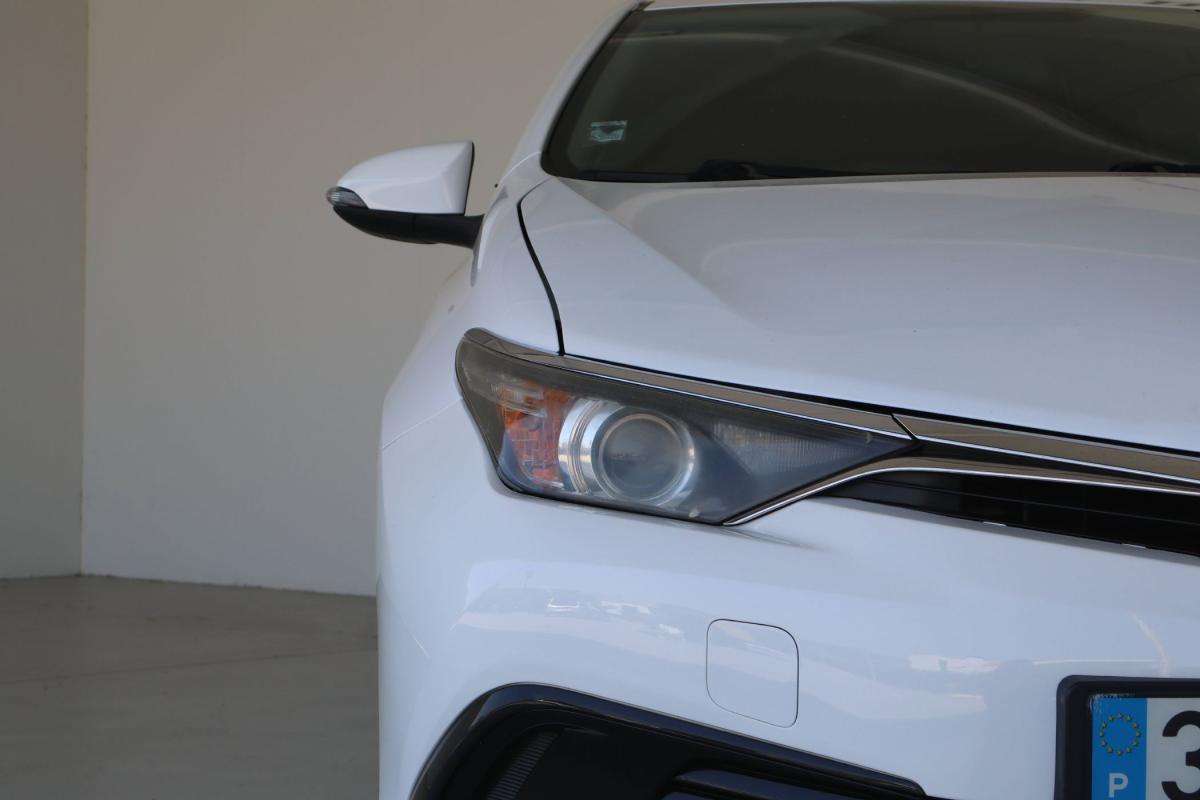 toyota-auris-2016-diesel-1364cc