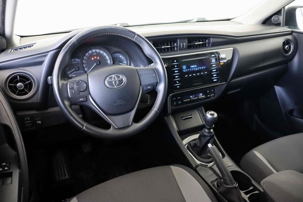 toyota-auris-2016-diesel-1364cc