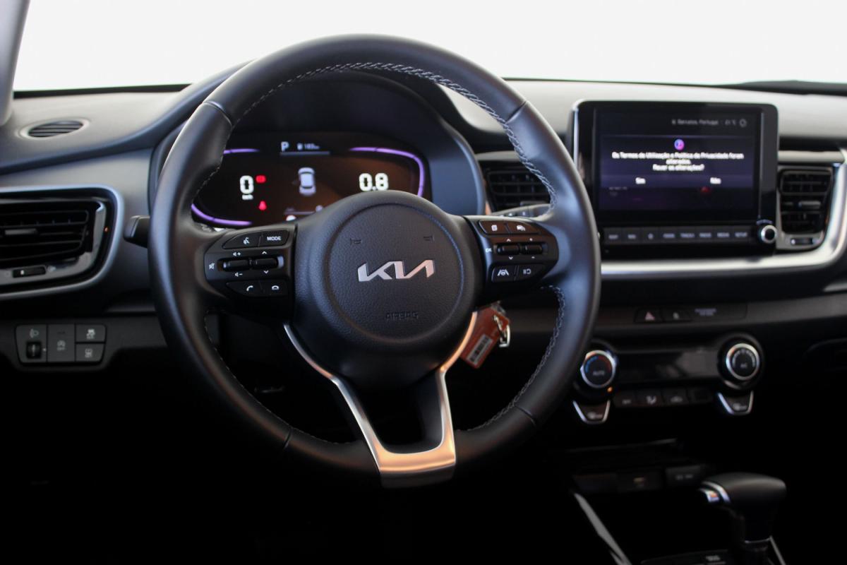 kia-stonic-2025-gasolina-998cc