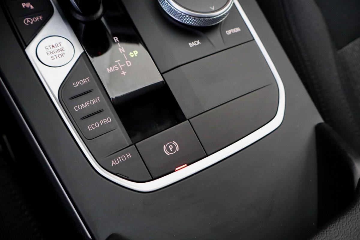 bmw-serie-1-2020-diesel-1496cc