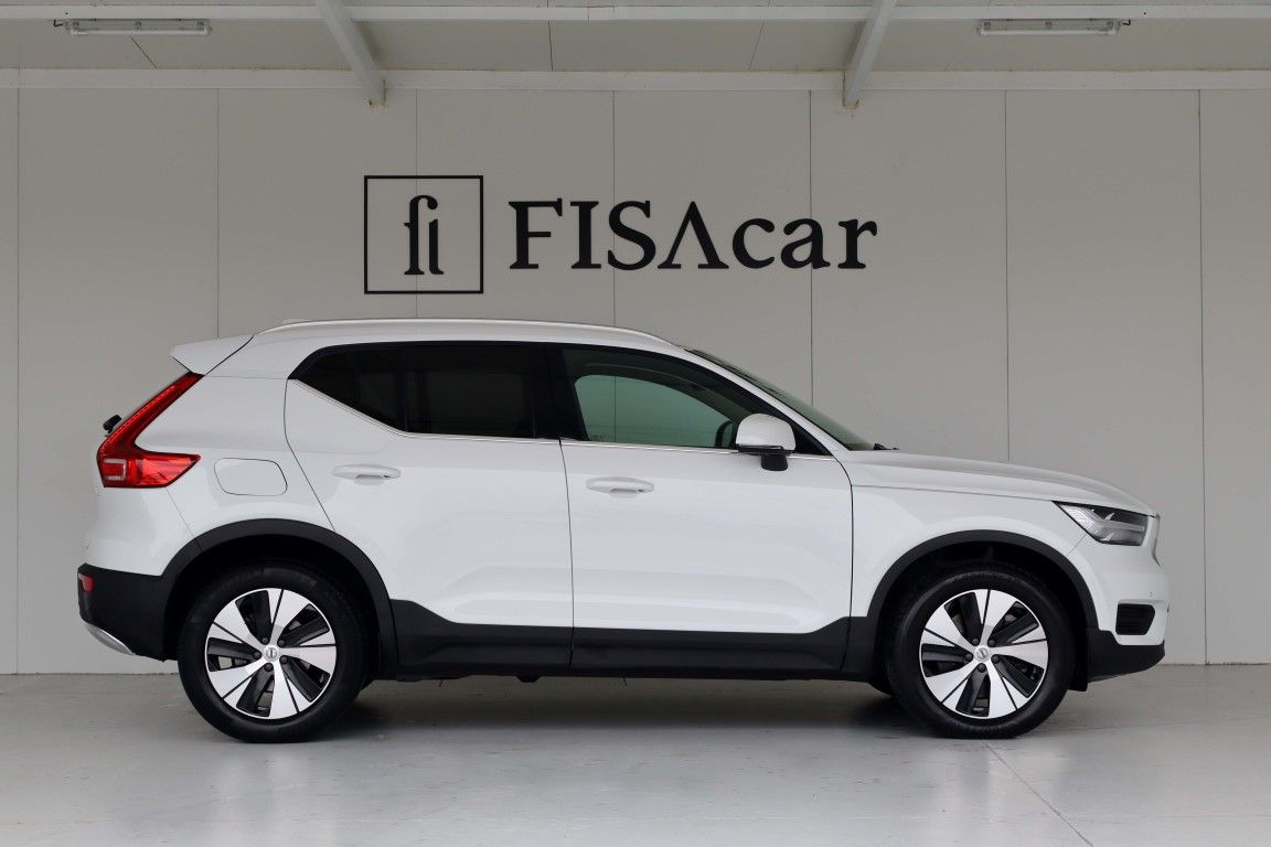 volvo-xc40-2022-hibrido-a-gasolina-1477cc