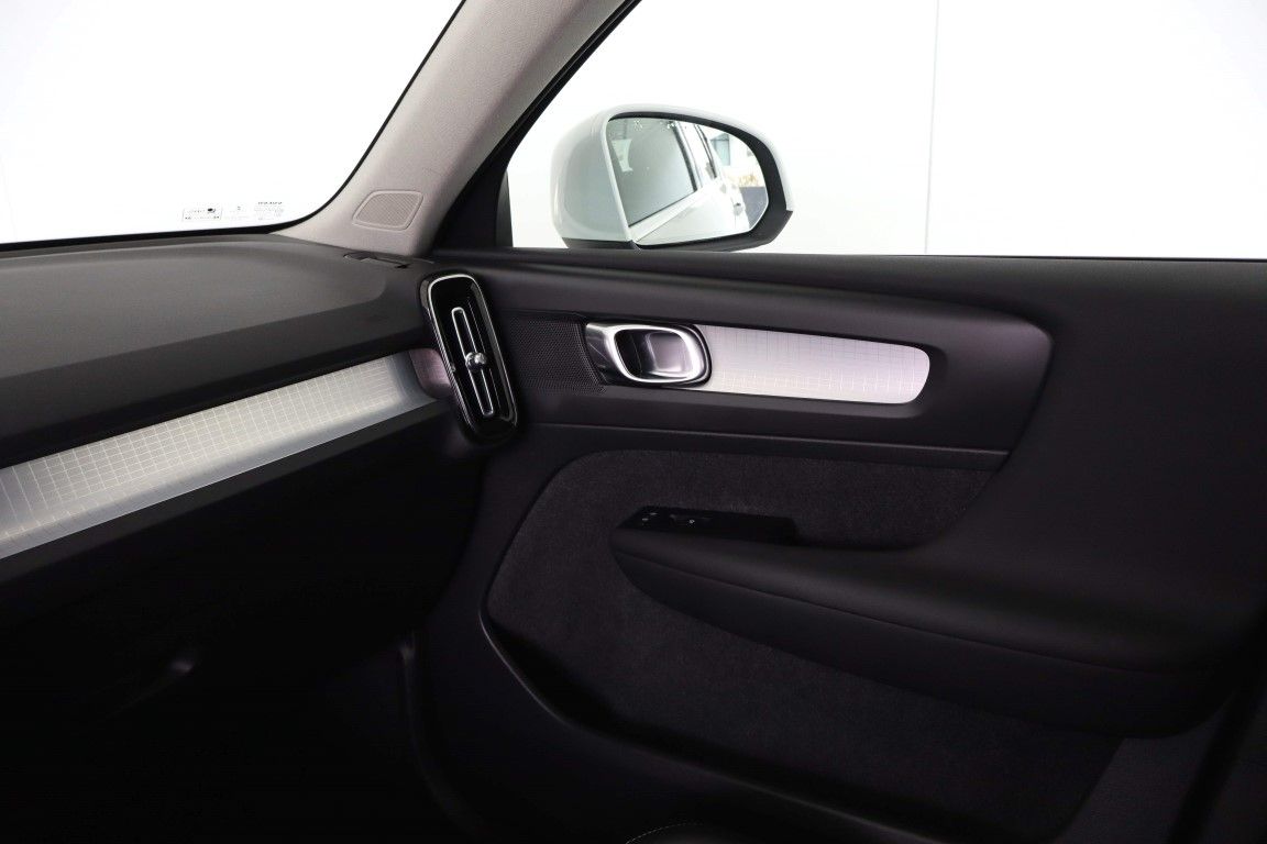 volvo-xc40-2022-hibrido-a-gasolina-1477cc
