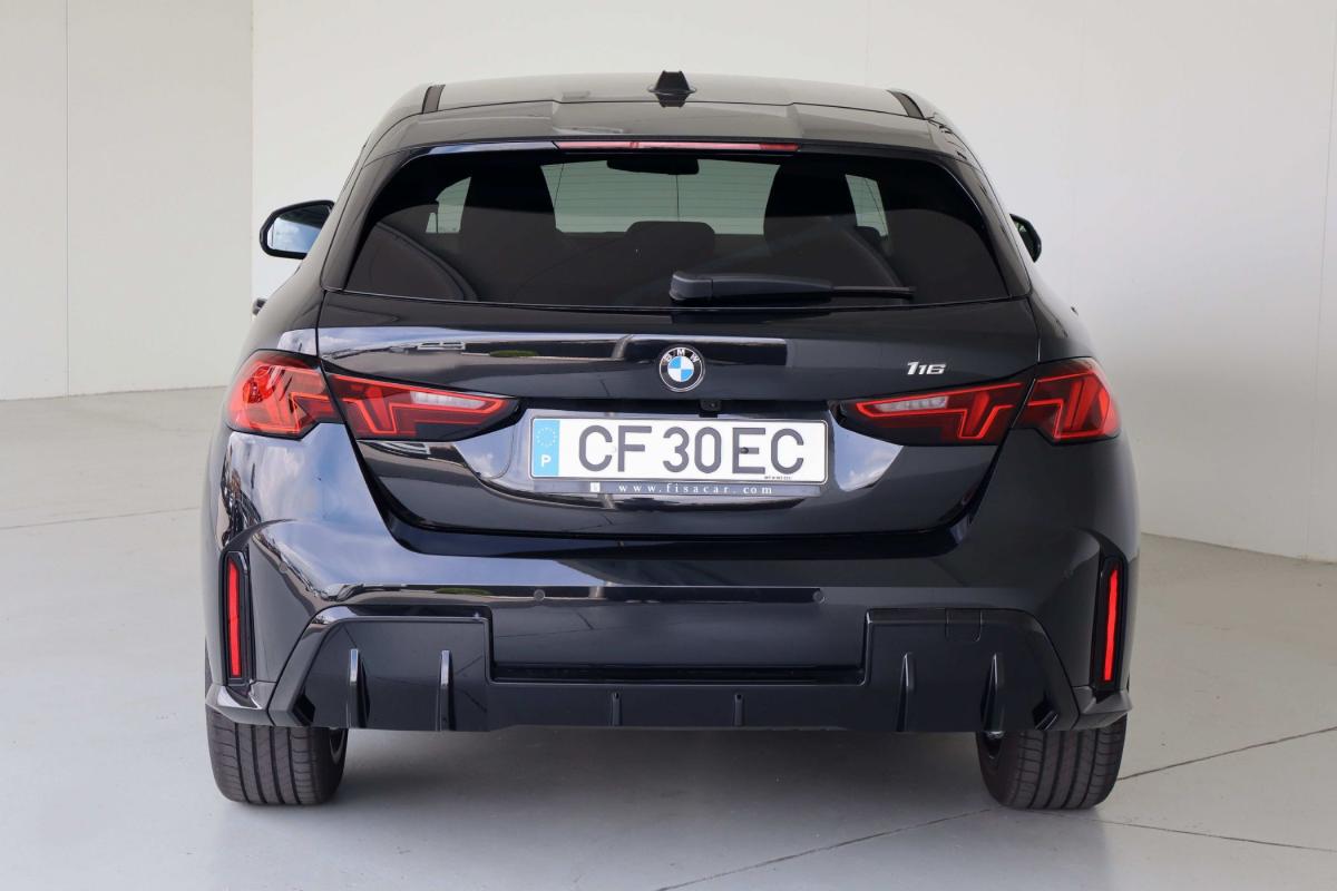 bmw-serie-1-2026-gasolina-1499cc