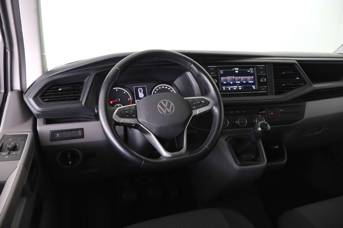 volkswagen-transporter-2024-diesel-1968cc