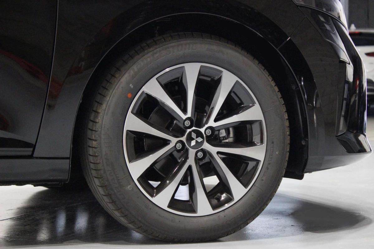 mitsubishi-colt-2025-gpl-999cc