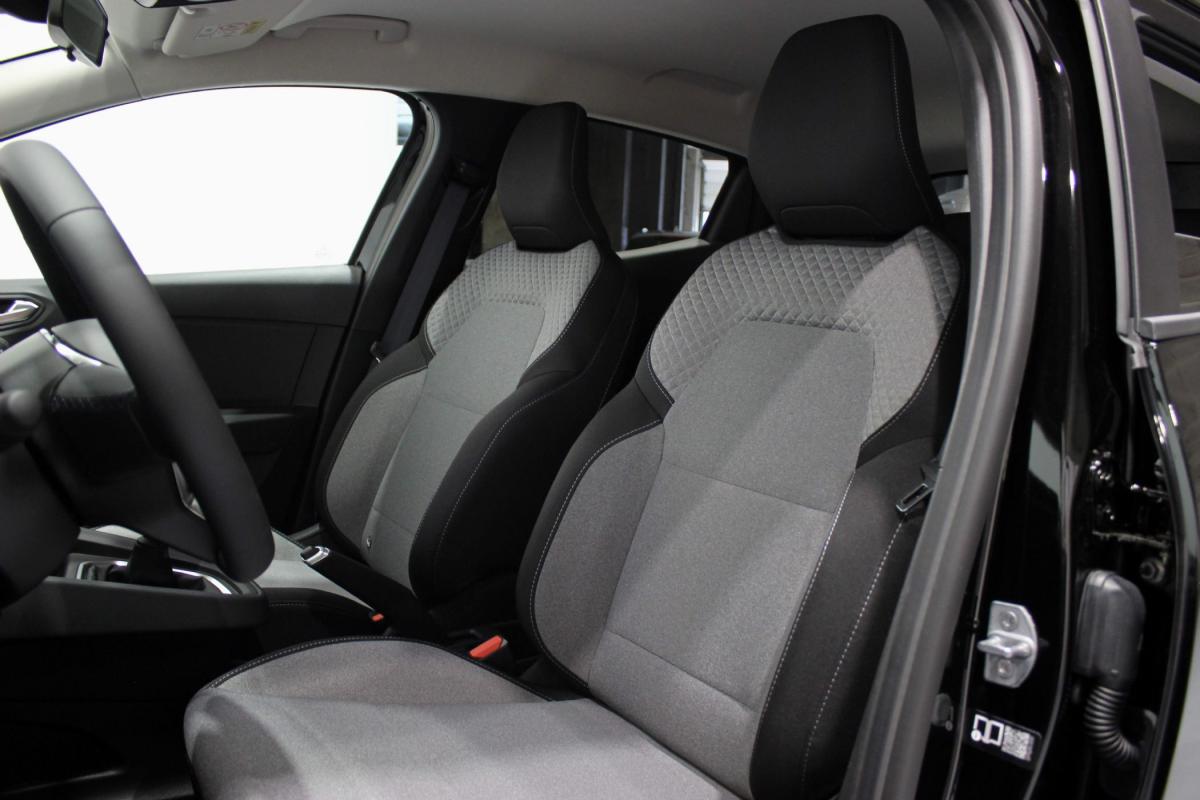 mitsubishi-colt-2025-gpl-999cc