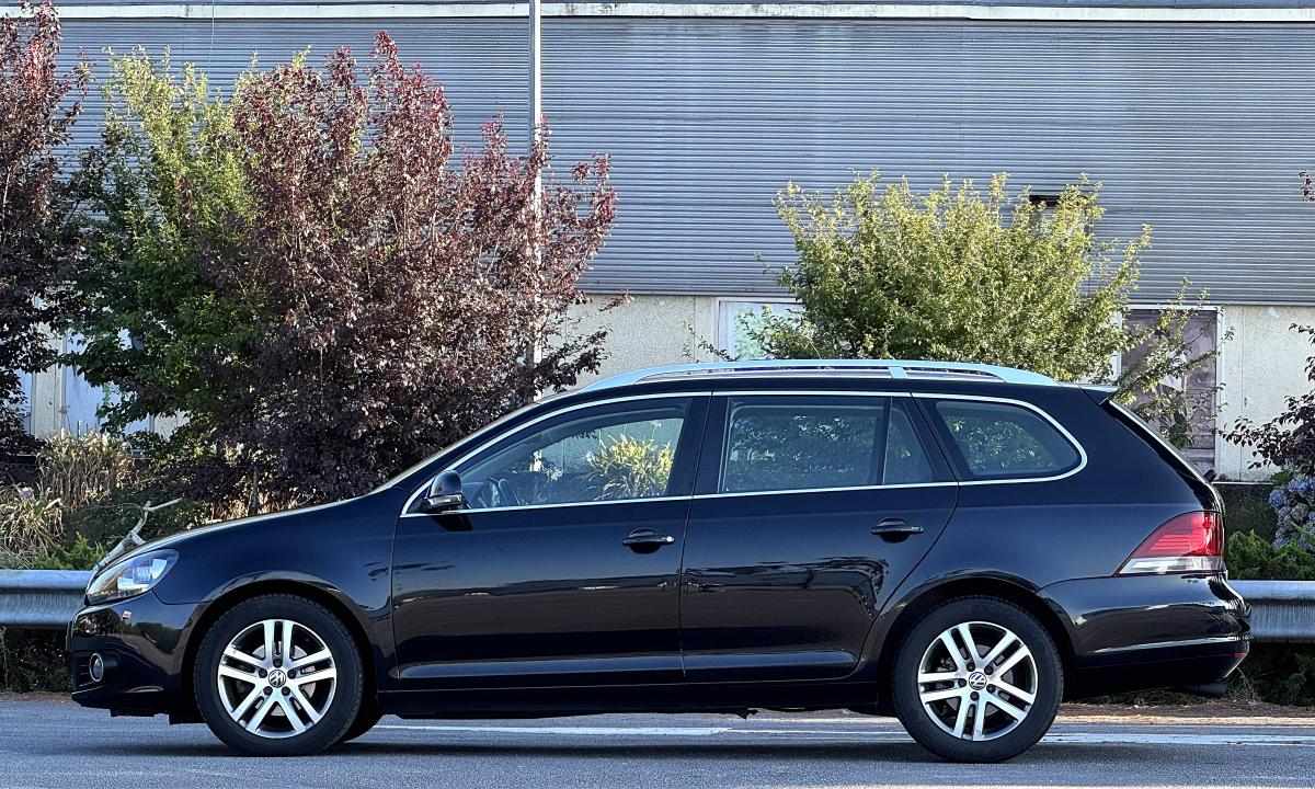 volkswagen-golf-1-6-tdi-bluemotion-2010-diesel-1598cc