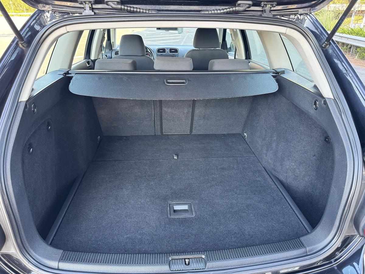 volkswagen-golf-1-6-tdi-bluemotion-2010-diesel-1598cc