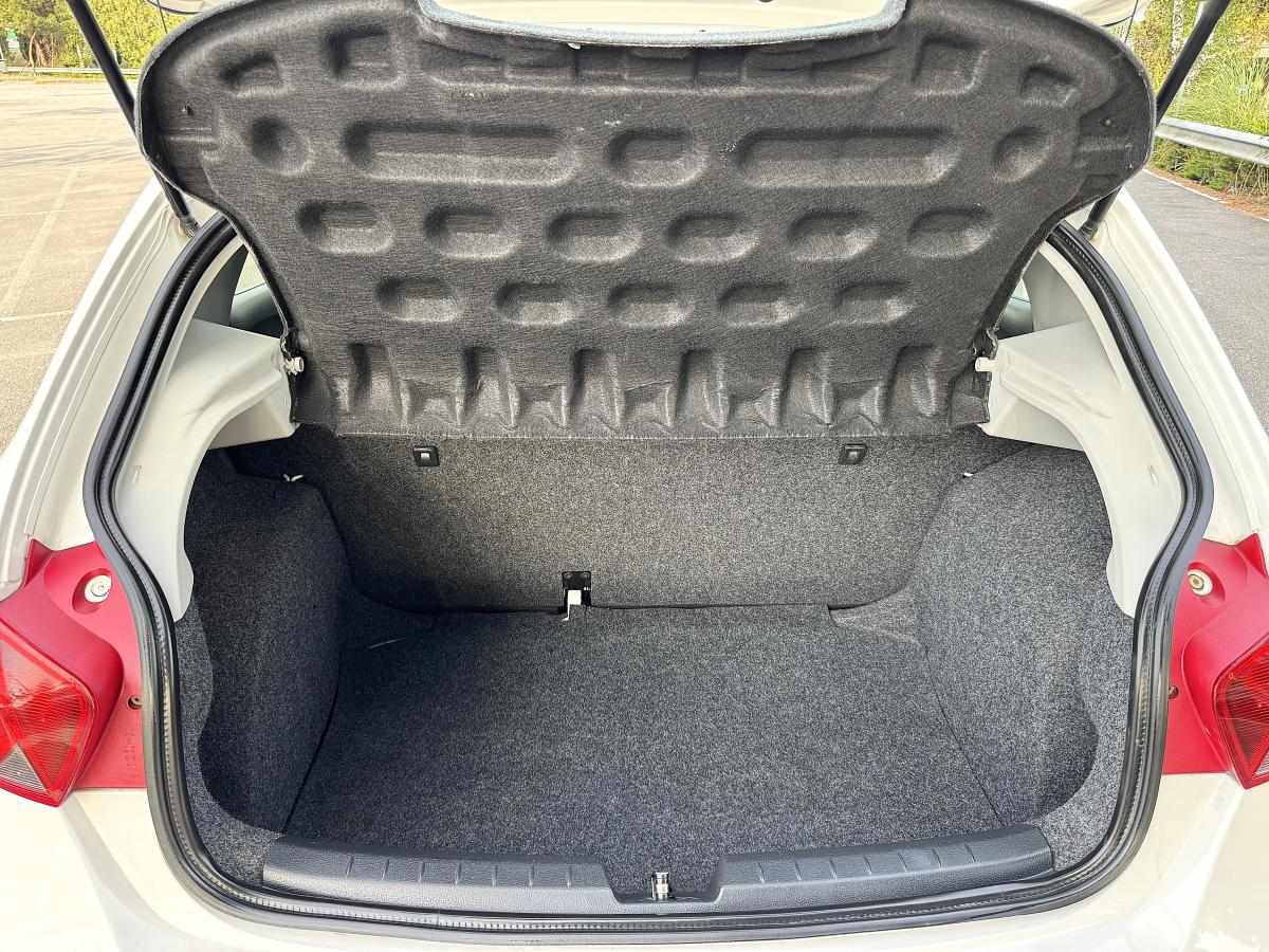 seat-ibiza-1-6-tdi-2011-diesel-1598cc