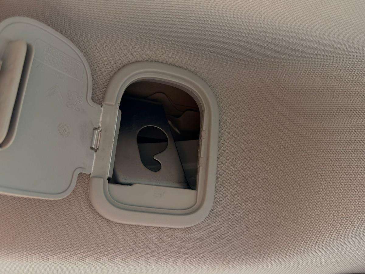 peugeot-rifter-2019-gasolina-1199cc