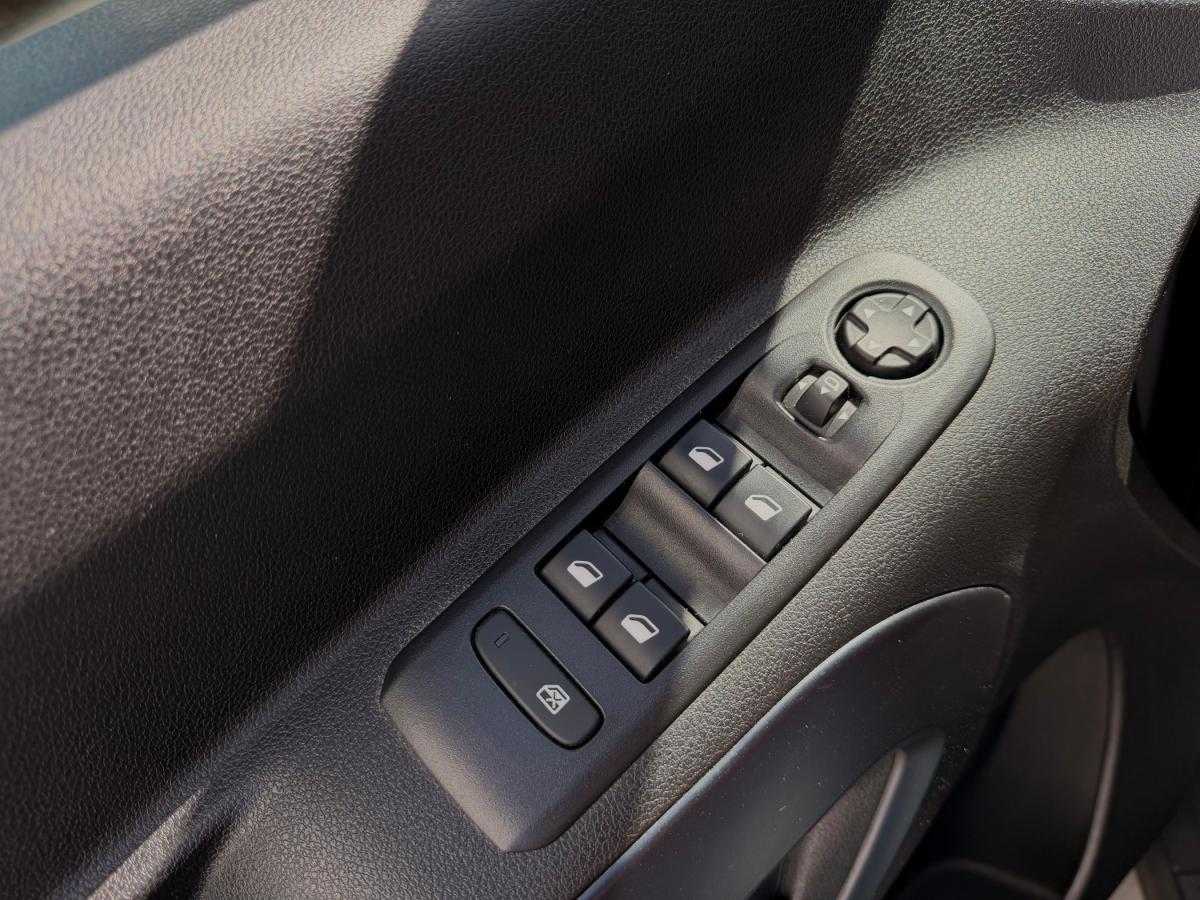 peugeot-rifter-2019-gasolina-1199cc