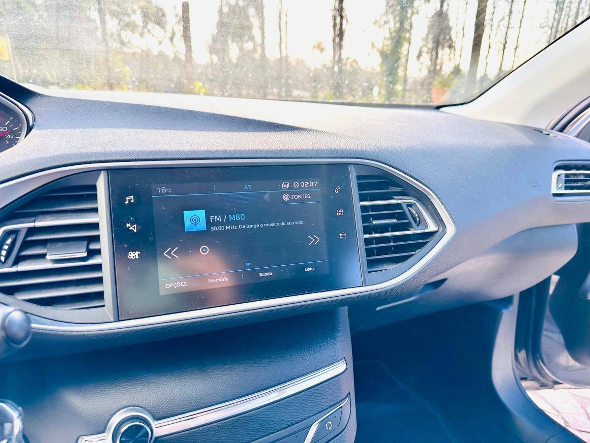 peugeot-308-2020-gasolina-1199cc