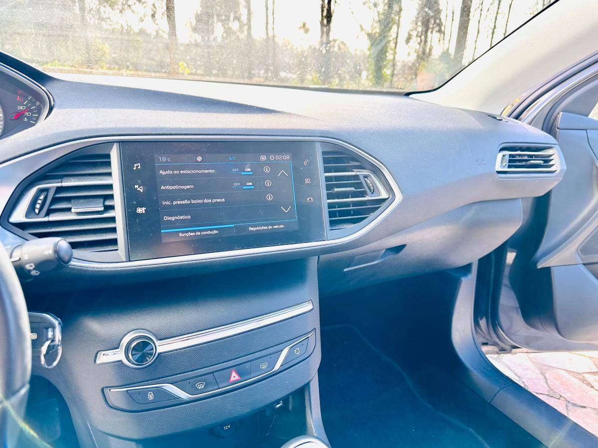 peugeot-308-2020-gasolina-1199cc