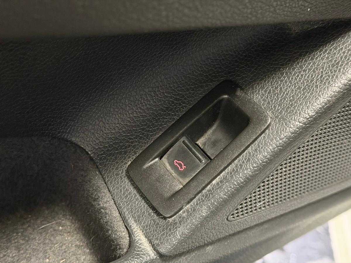 volkswagen-scirocco-2009-gasolina-1390cc