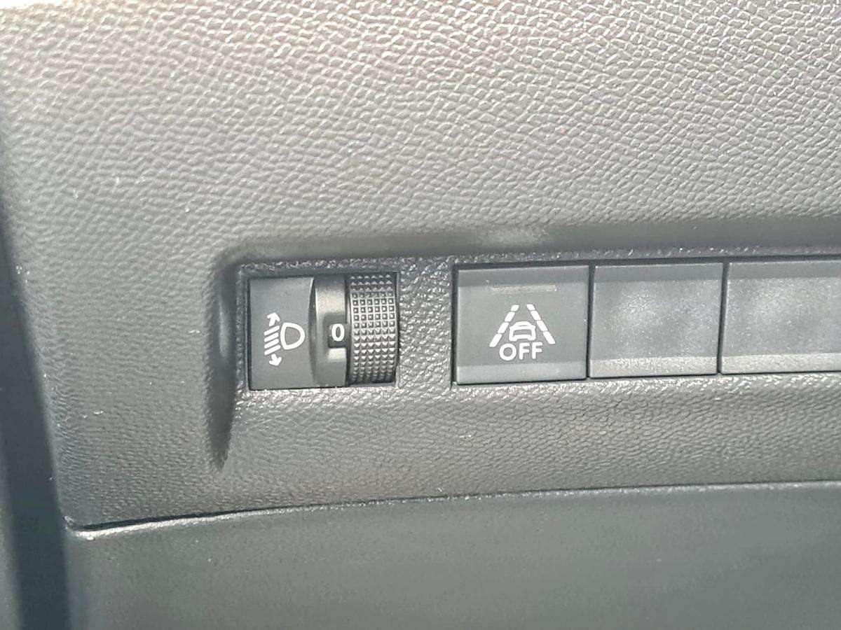 peugeot-2008-2020-gasolina-1199cc