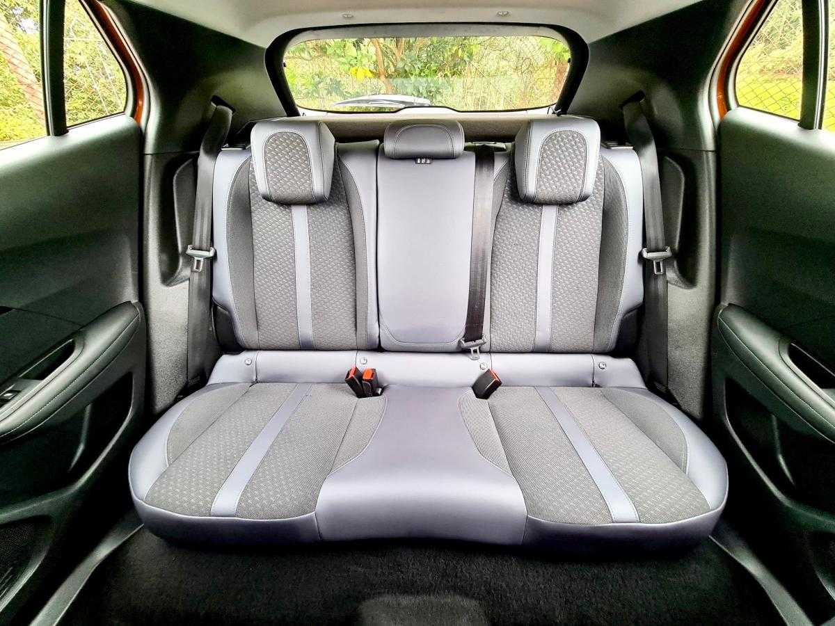 peugeot-2008-2020-gasolina-1199cc