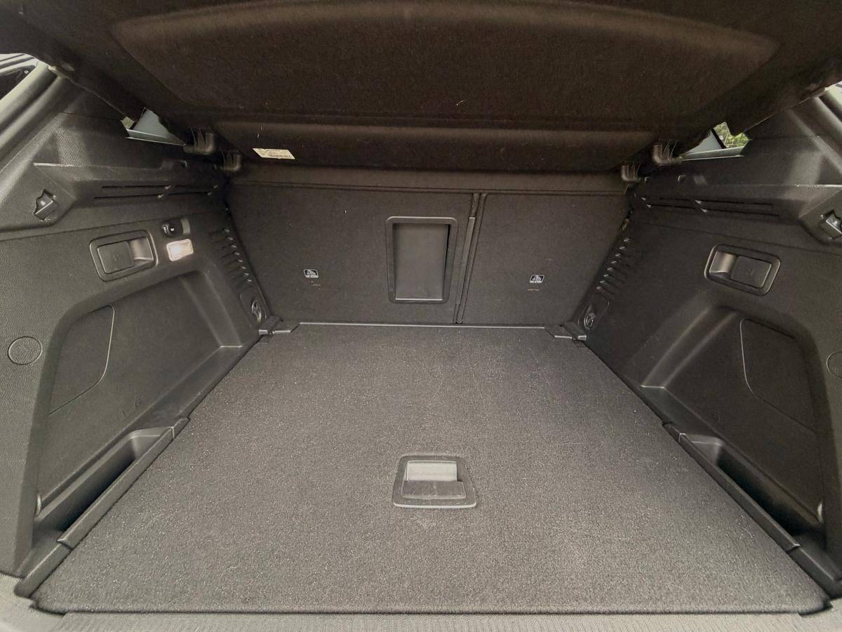 peugeot-3008-2020-diesel-1499cc