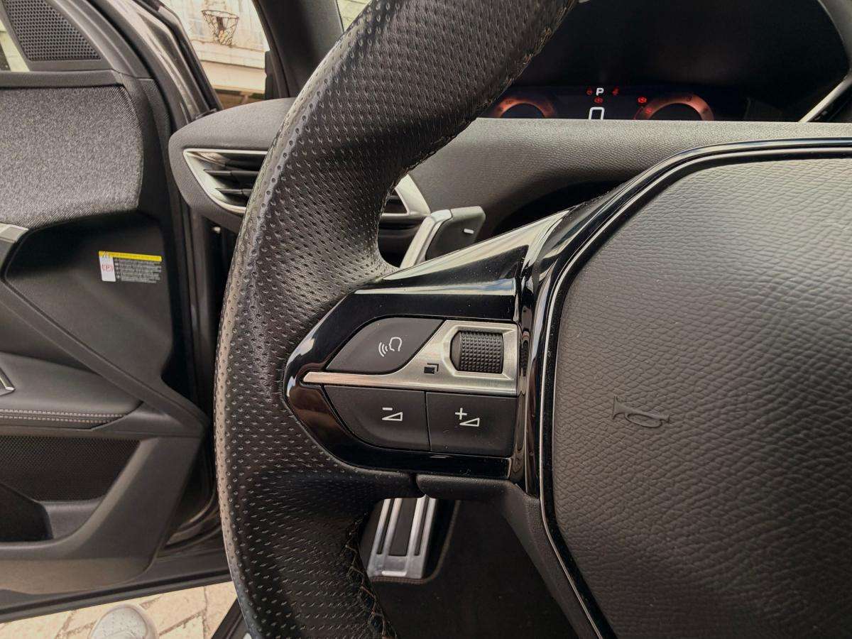 peugeot-3008-2020-diesel-1499cc