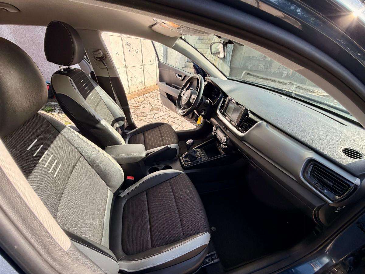 kia-stonic-2018-gasolina-998cc