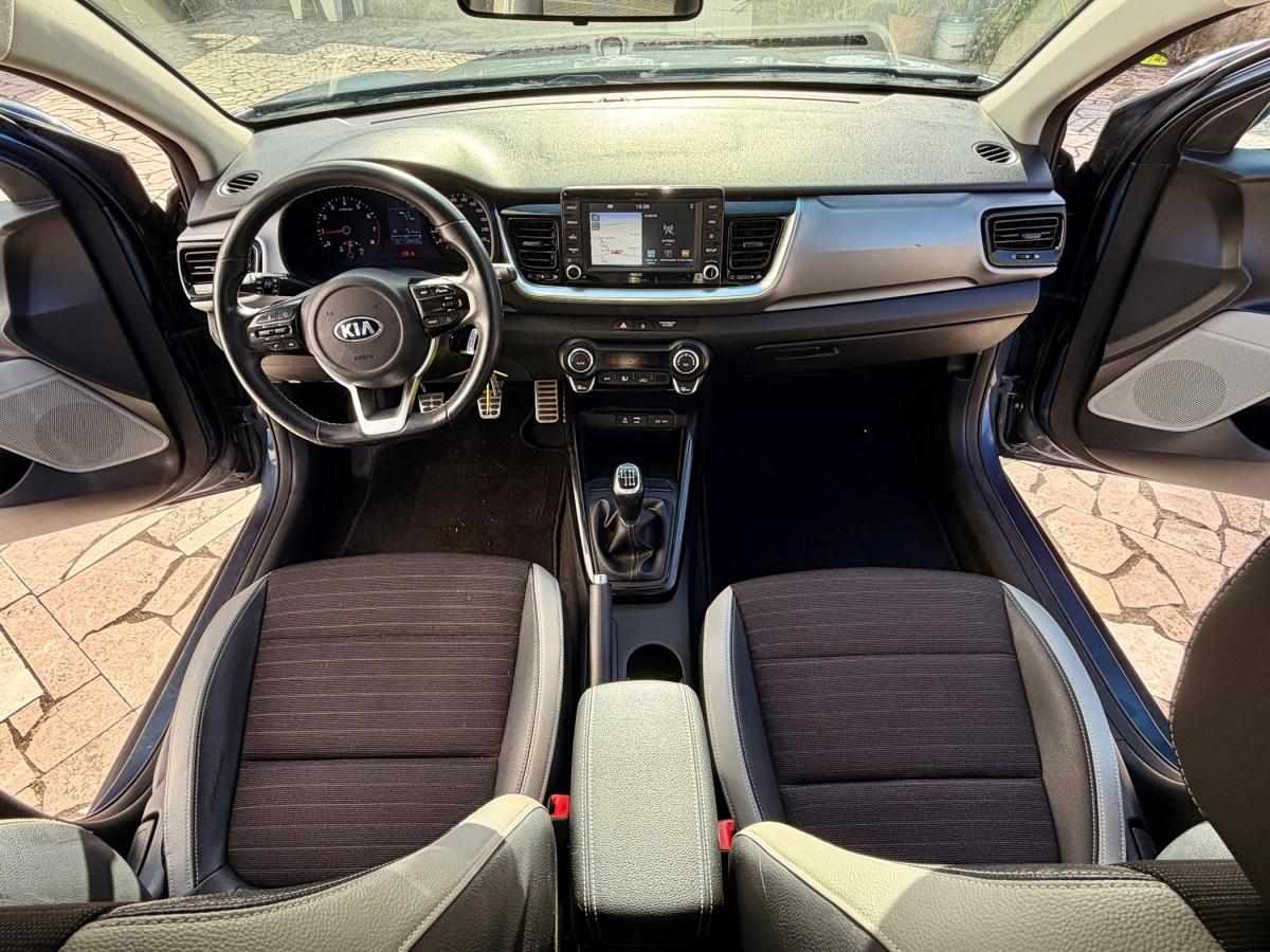 kia-stonic-2018-gasolina-998cc