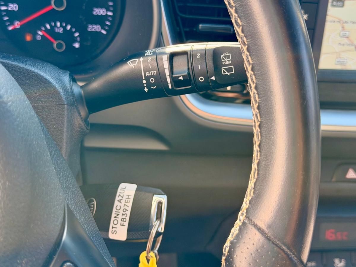 kia-stonic-2018-gasolina-998cc