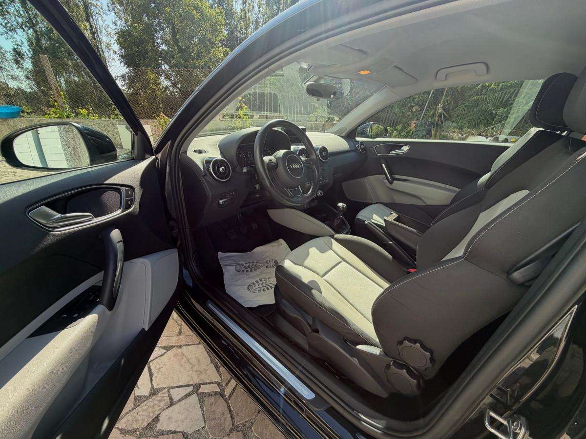 audi-a1-2012-gasolina-1197cc