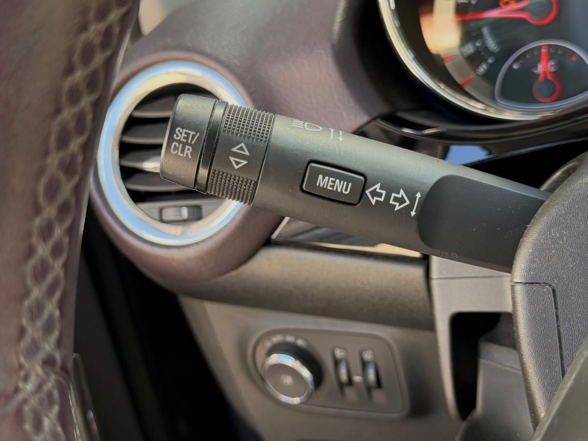 opel-adam-2013-gasolina-1398cc