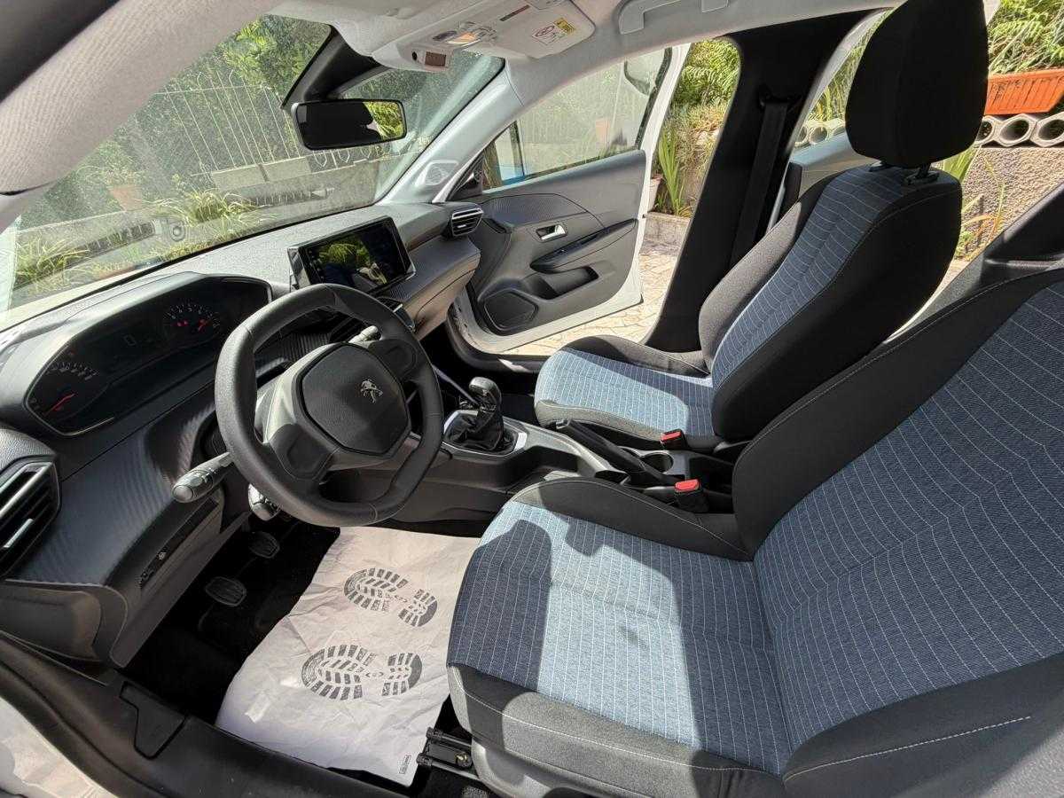 peugeot-208-2019-gasolina-1199cc