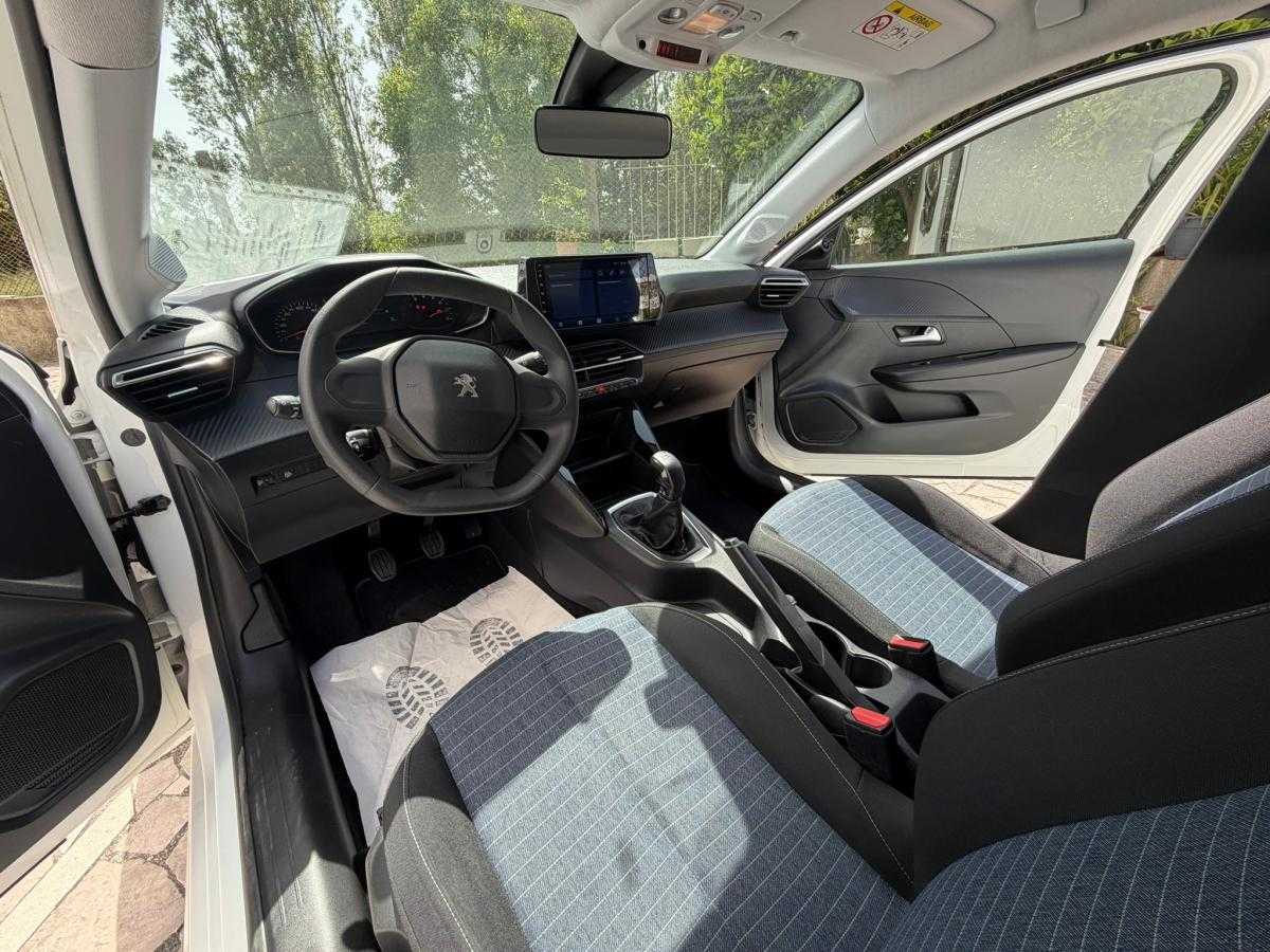 peugeot-208-2019-gasolina-1199cc