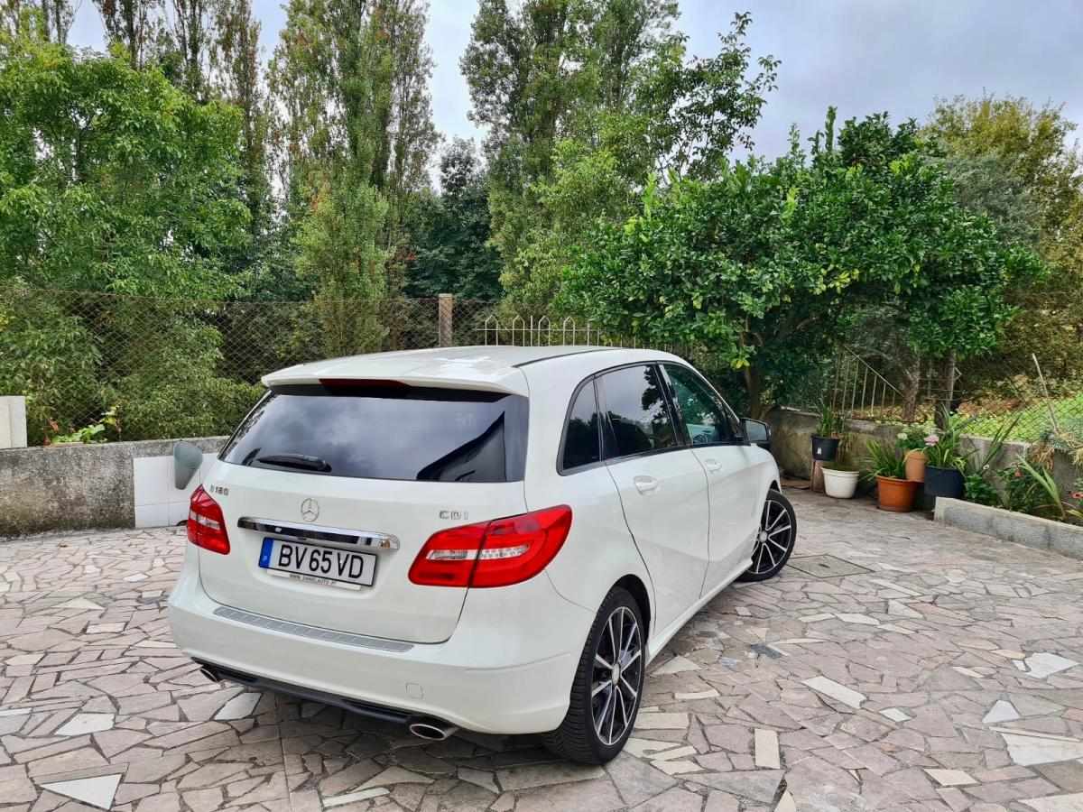 mercedes-benz-classe-b-2013-diesel-1796cc