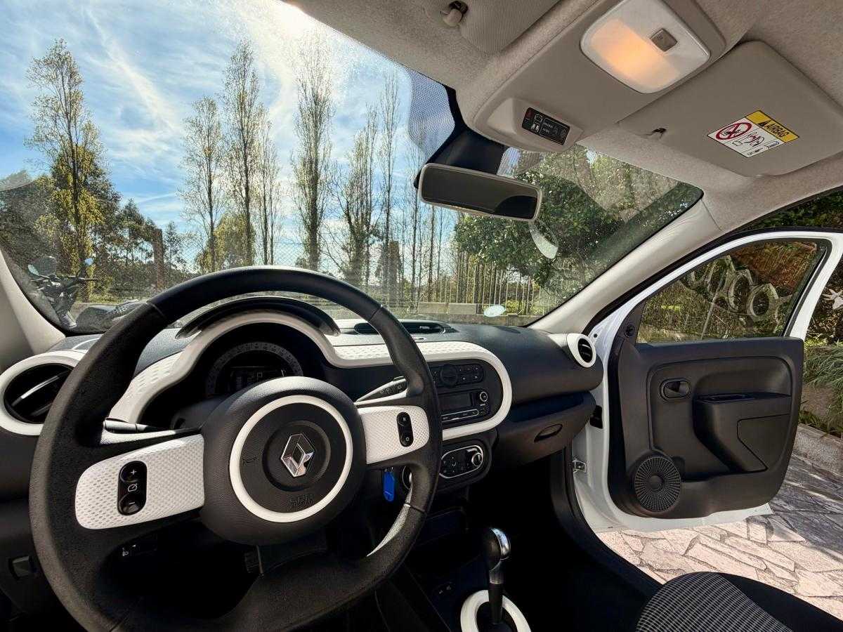 renault-twingo-2022-eletrico-0cc