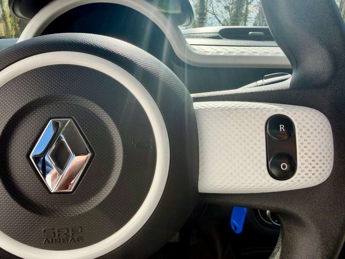 renault-twingo-2022-eletrico-0cc