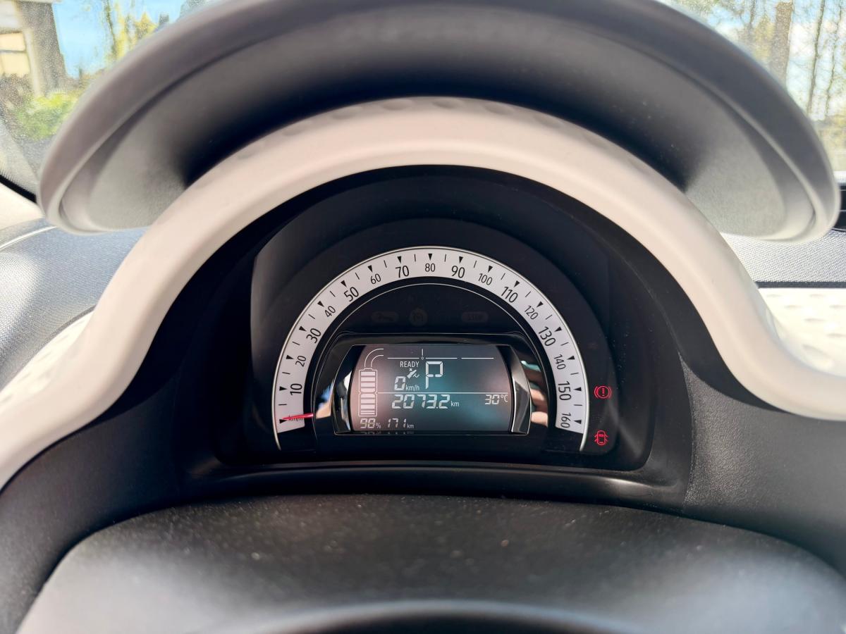 renault-twingo-2022-eletrico-0cc