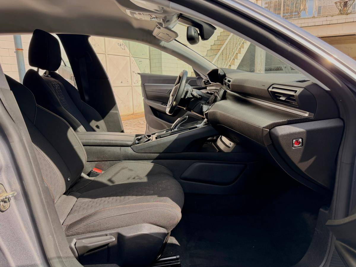 peugeot-508-2021-gasolina-1199cc