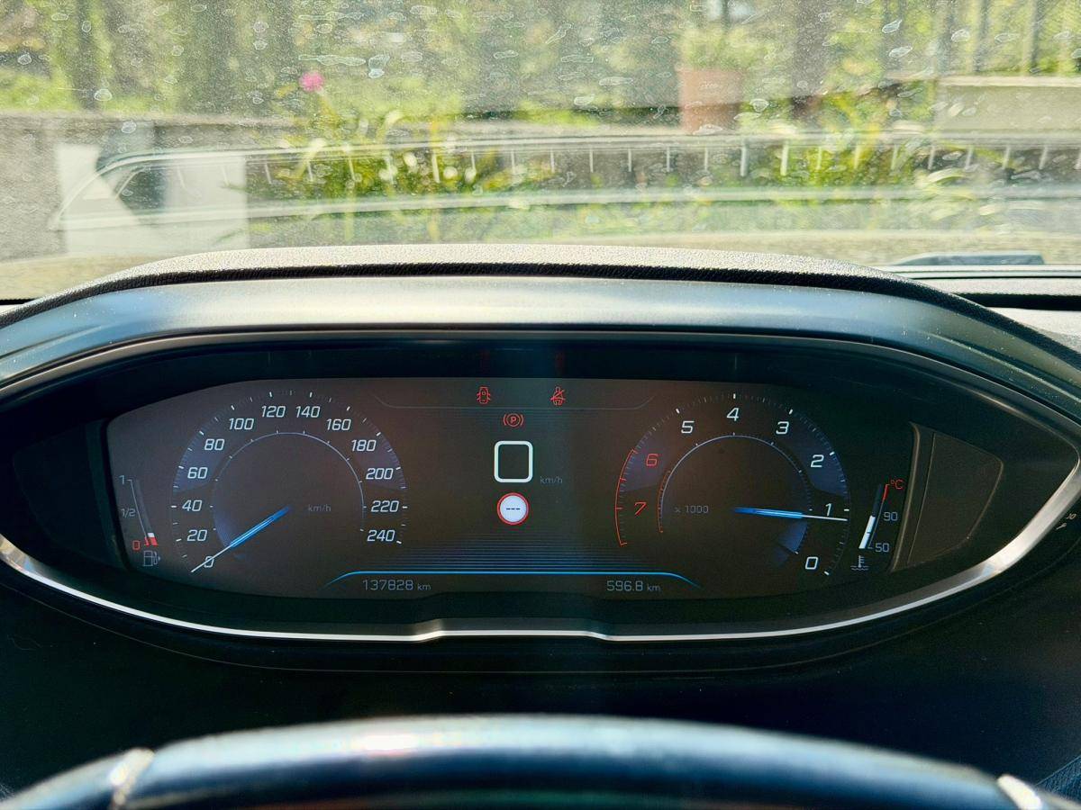 peugeot-3008-2017-gasolina-1199cc