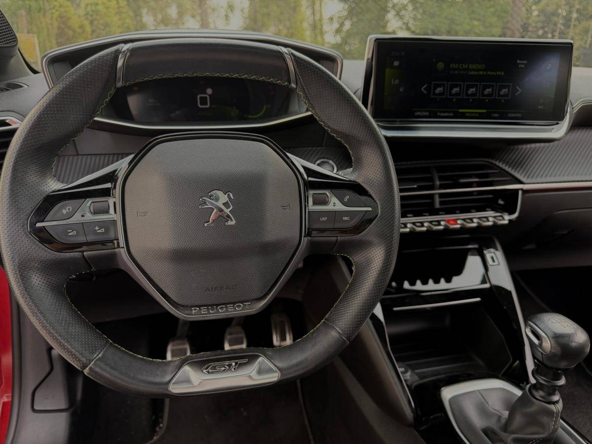 peugeot-208-2019-gasolina-1199cc